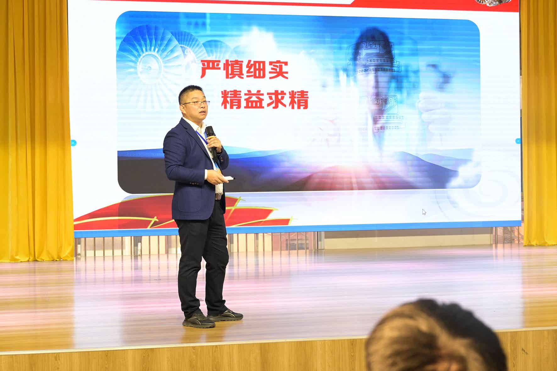 10-栗生銳.jpg 10-栗生銳.jpg